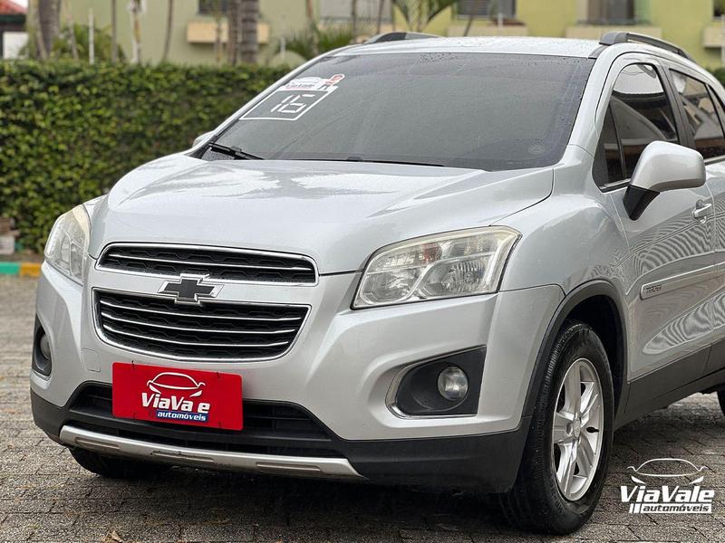 Chevrolet Tracker LT 1.8 16V Flex 4X2 Automático - foto 2