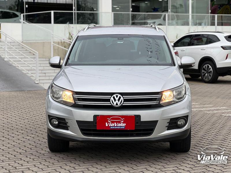Volkswagen Tiguan 2.0 TSI - foto 3