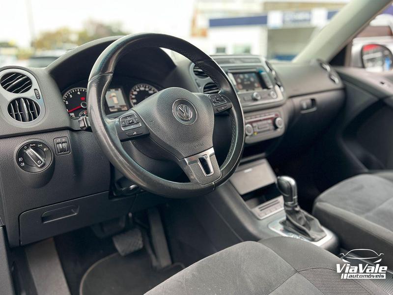 Volkswagen Tiguan 2.0 TSI - foto 6