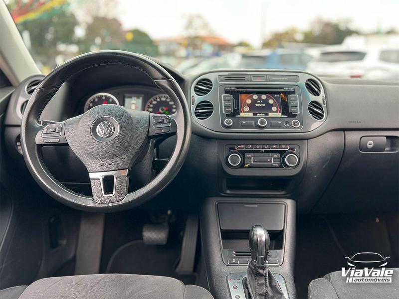 Volkswagen Tiguan 2.0 TSI - foto 11