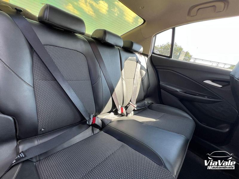 Chevrolet Onix Plus 10tat LTZ - foto 10