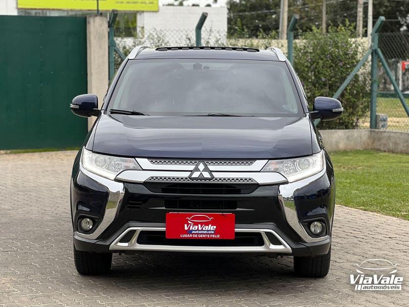 Mitsubishi Outlander 2.0 Hpe - foto 3