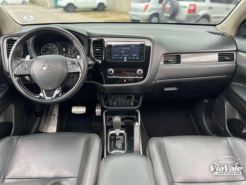 Mitsubishi Outlander 2.0 Hpe - foto 15