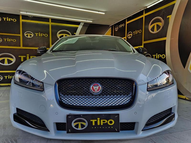 JAGUAR XF 2.0 PLUXURY