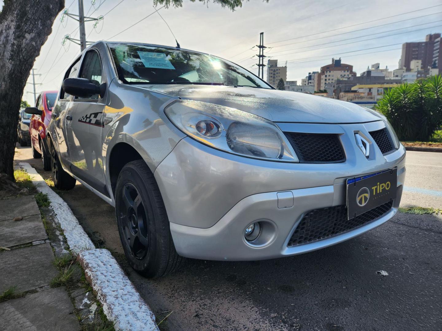 RENAULT SANDERO EXP 16