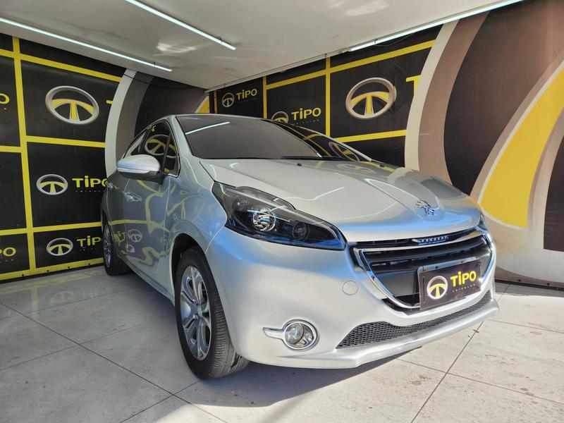 PEUGEOT 208 GRIFFE