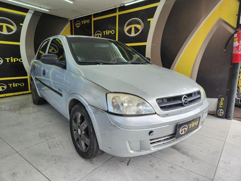 CHEVROLET CORSA SEDAN