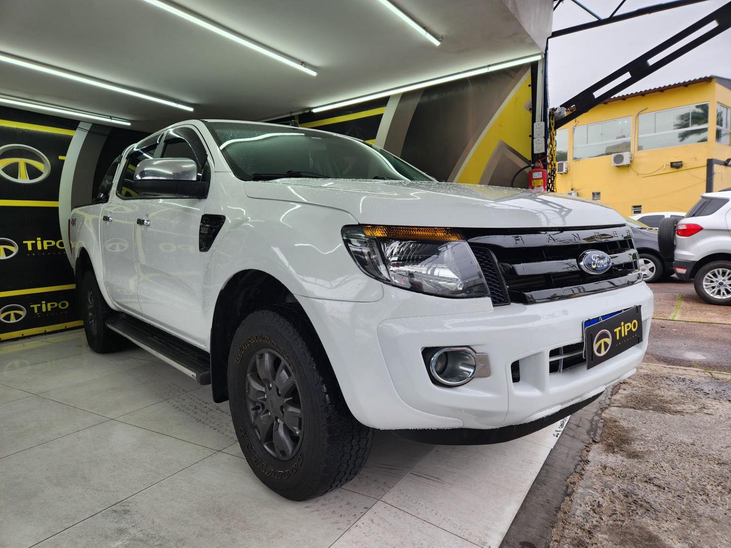 FORD RANGER XLS CD4 32