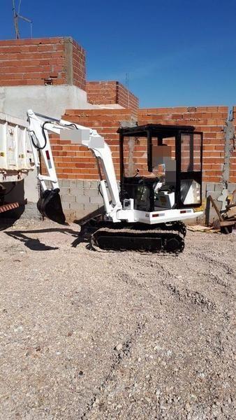 YANMAR ESCAVADEIRA B22C