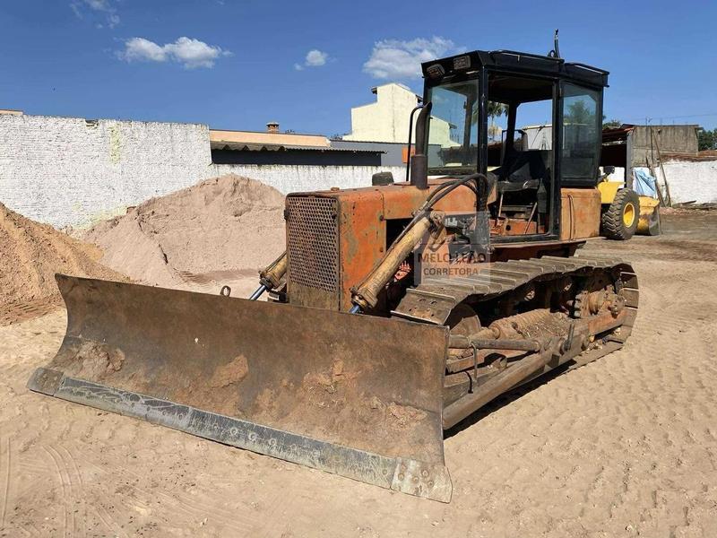 FIATALLIS TRATOR DE ESTEIRA AD9B