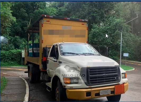 FORD F12000 160
