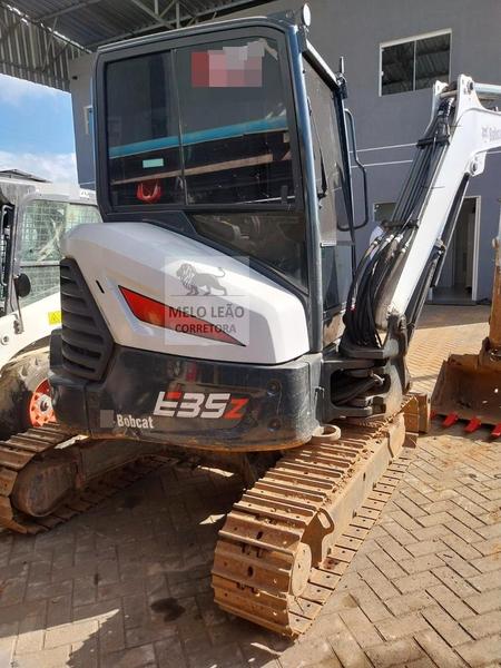BOB CAT MINI ESCAVADEIRA E35Z