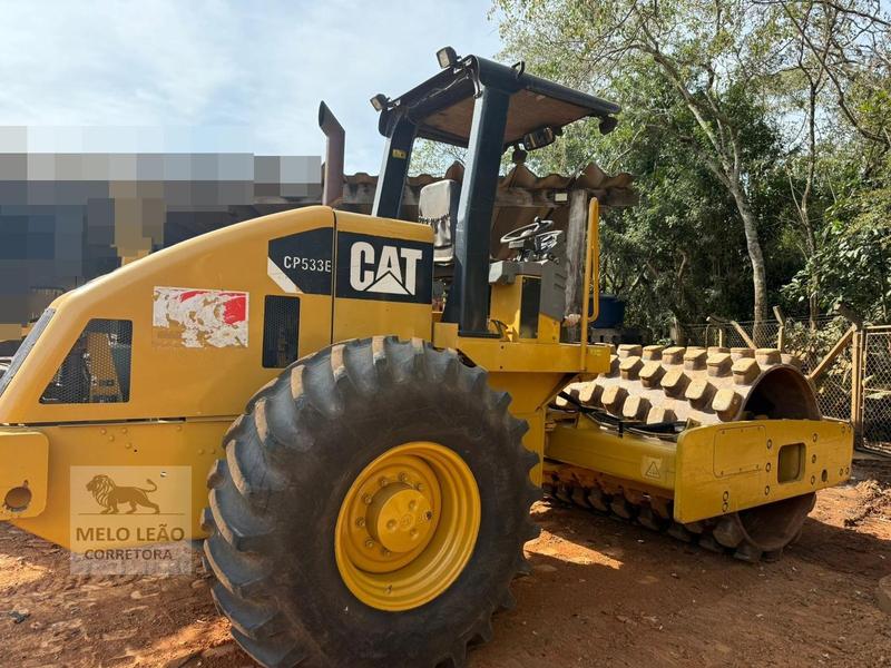 CATERPILLAR COMPACTADOR CP 533 E