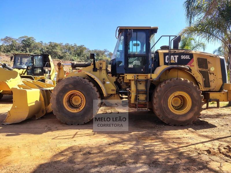 CATERPILLAR P� CARREGADEIRA 966L
