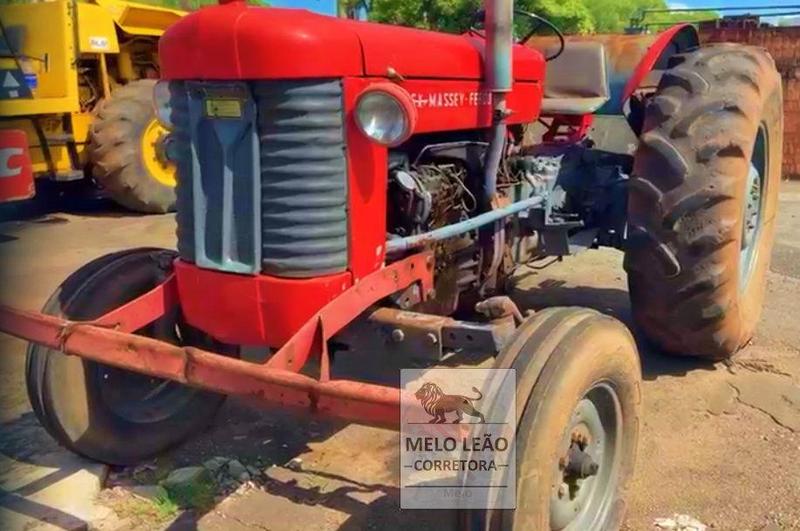 MASSEY FERGUSON TRATOR 65X