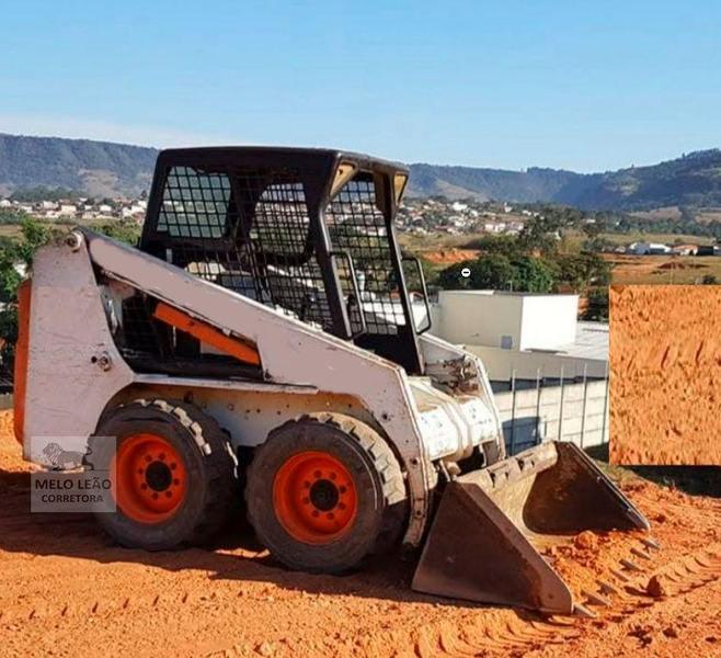 BOB CAT MINI CARREGADEIRA S130