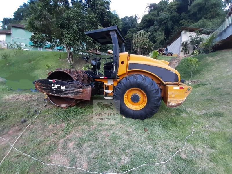 JCB ROLO COMPACTADOR VM 115