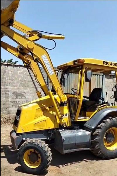 RANDON RETROESCAVADEIRA RK 406 B 4X4