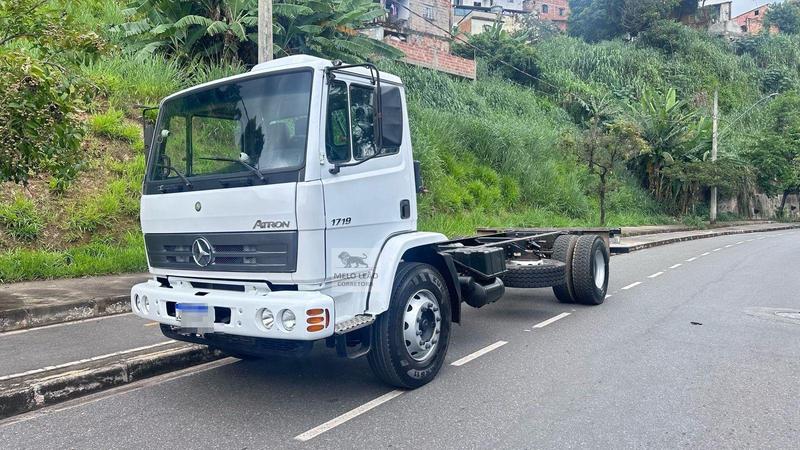 MERCEDES-BENZ ATRON 1719 2P DIESEL (E5)