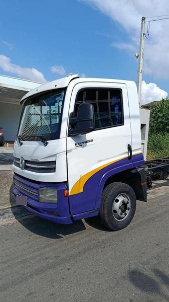 VOLKSWAGEN EXPRESS DRC 4X2