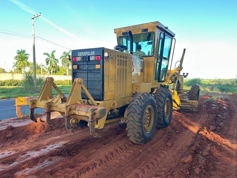 CATERPILLAR MOTONIVELADORA 120K