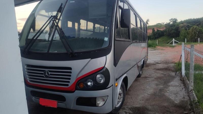 MERCEDES-BENZ LO-712 4X2(RODOV.)
