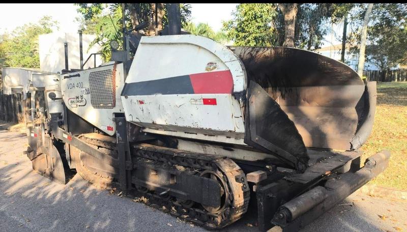 DYNAPAC VIBROACABADORA VDA400