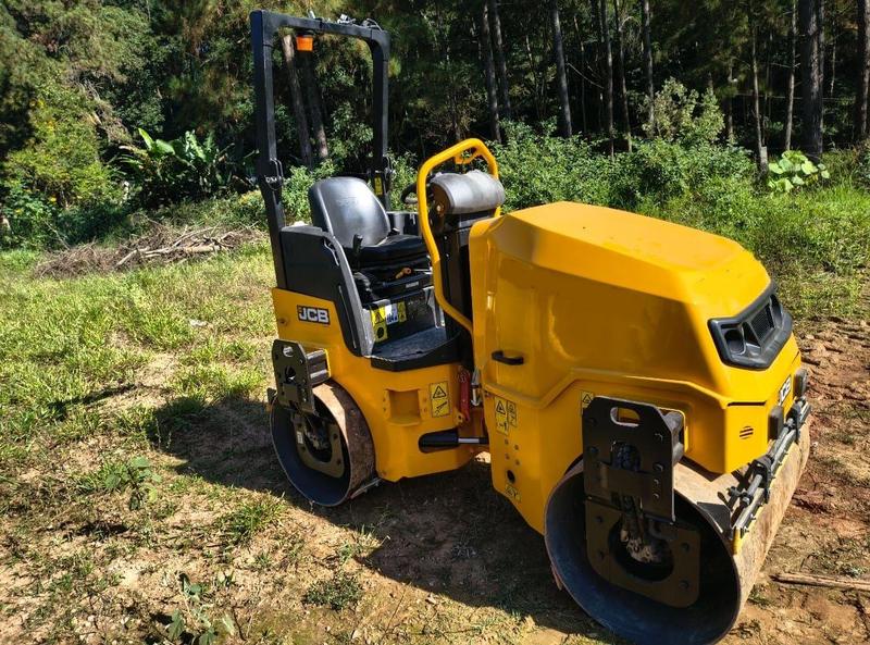 JCB ROLO COMPACTADOR CT260