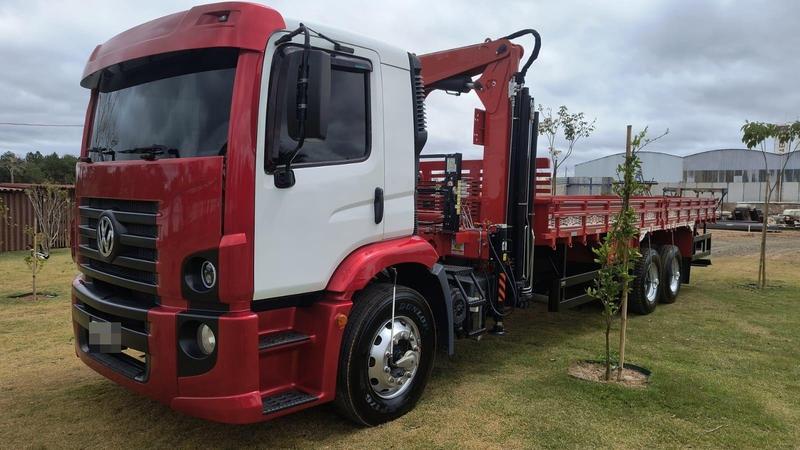 VOLKSWAGEN 24.280 CRM 6X2
