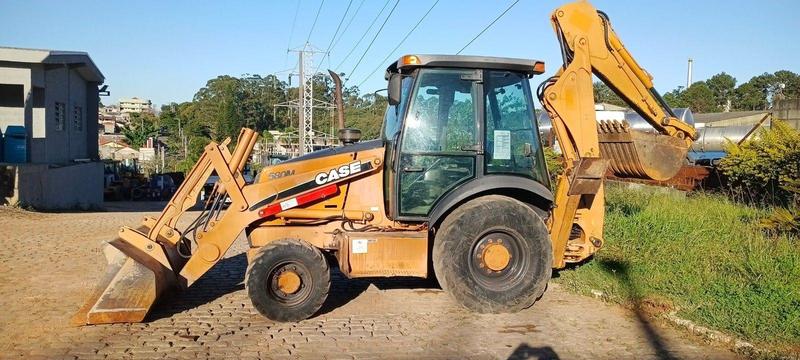 CASE RETROESCAVADEIRA 580