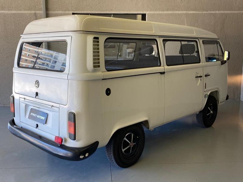 Volkswagen Kombi - foto 4