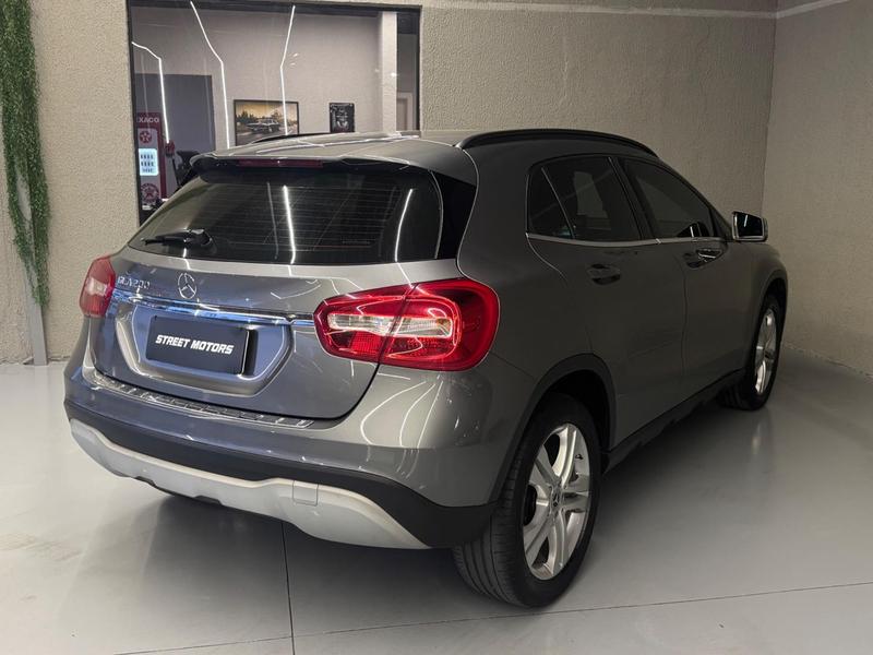 Mercedes-Benz Classe GLA Style 1.6 Tb 16V Flex Aut. - foto 4