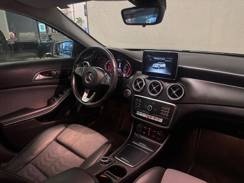 Mercedes-Benz Classe GLA Style 1.6 Tb 16V Flex Aut. - foto 10