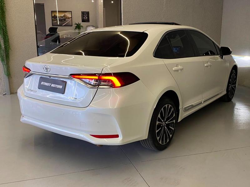Toyota Corolla Altis - foto 6