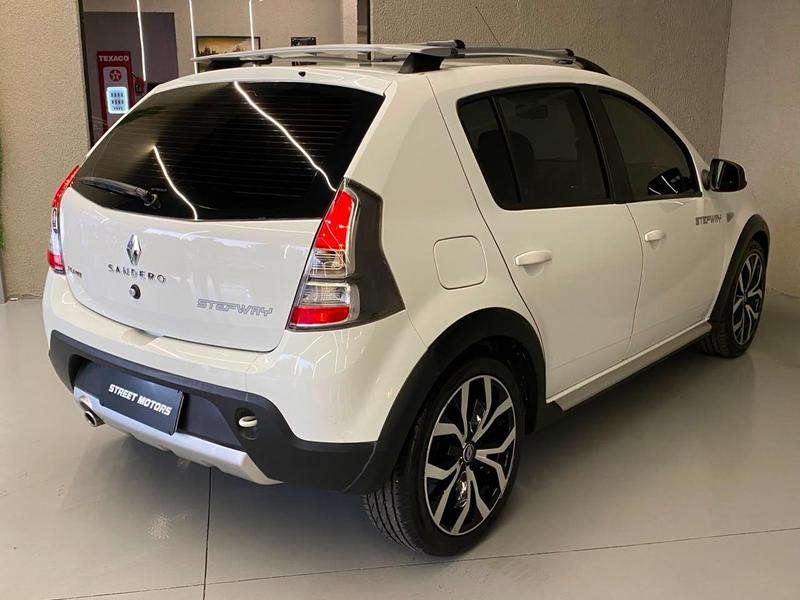 Renault Sandero Stepway 1.6 8V Hi Flex 4P - foto 6