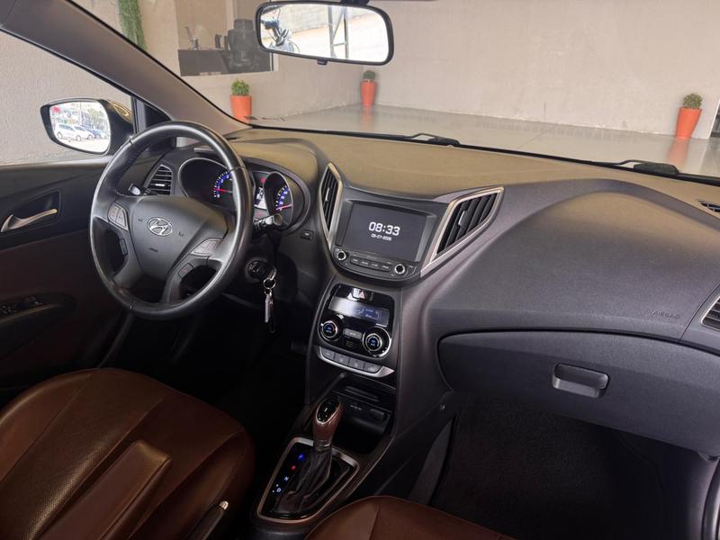 Hyundai HB20 Premium 1.6 Flex 16V Automático - foto 7
