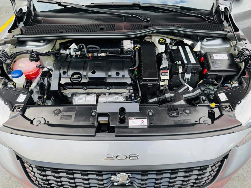 Peugeot 208 Active - foto 18