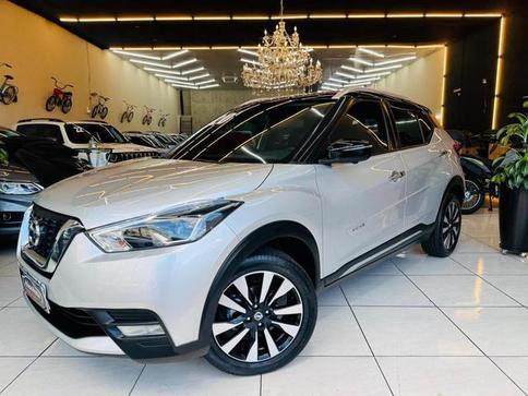 NISSAN KICKS SL CVT