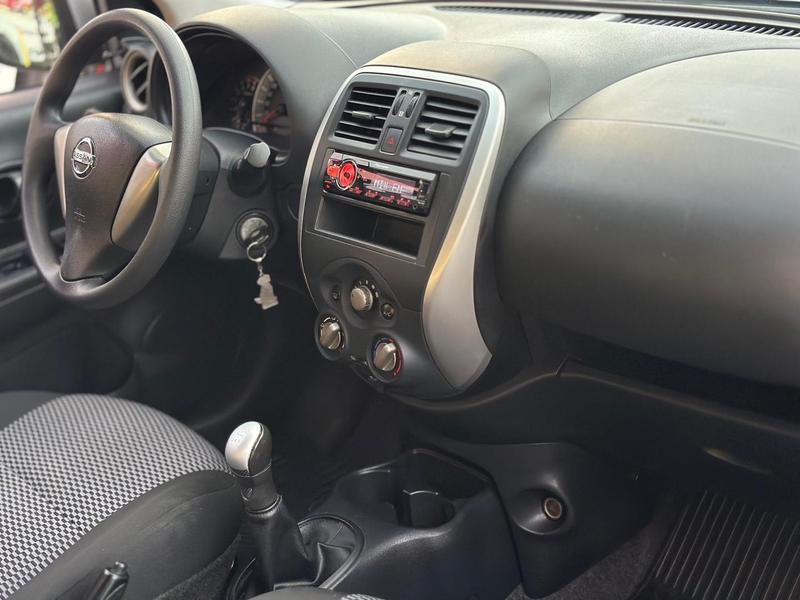 Nissan March Sv 1.6 16V Flexstart 5P Mec. - foto 15