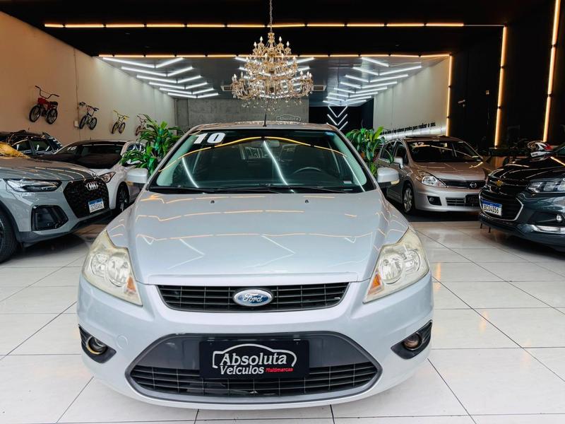 Ford Focus Sedan 1.6 1.6 Flex 8V 16V 4P Mec. - foto 2