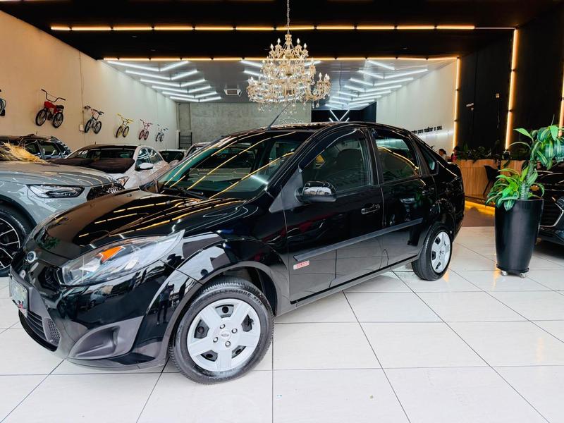 Ford Fiesta Sedan 2011 à venda