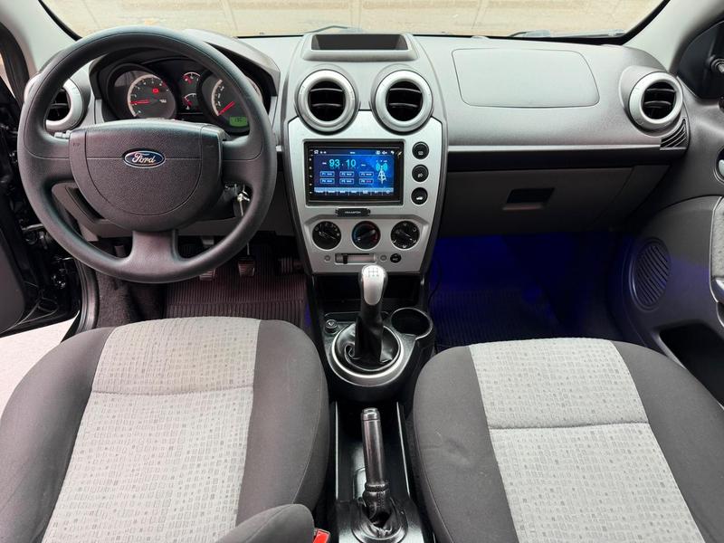 Ford Fiesta Sedan Sedan 1.6 Flex - foto 4