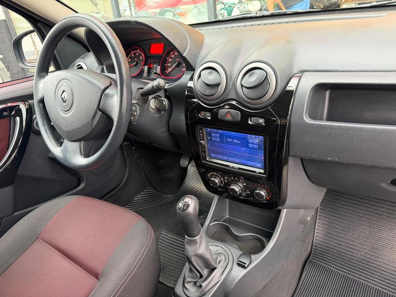Renault Sandero Stw 16hp - foto 14