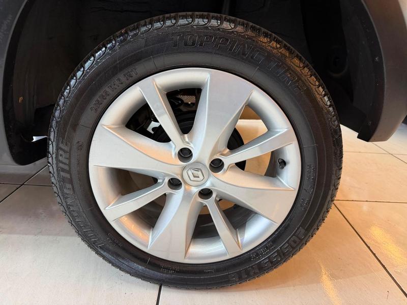 Renault Sandero Stw 16hp - foto 8