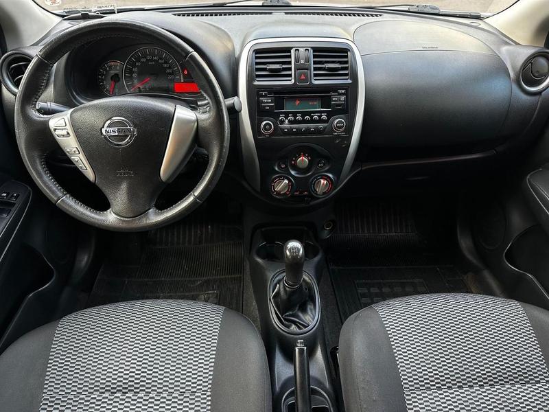 Nissan Versa Sv 1.6 16V Flex Fuel 4P Mec. - foto 4