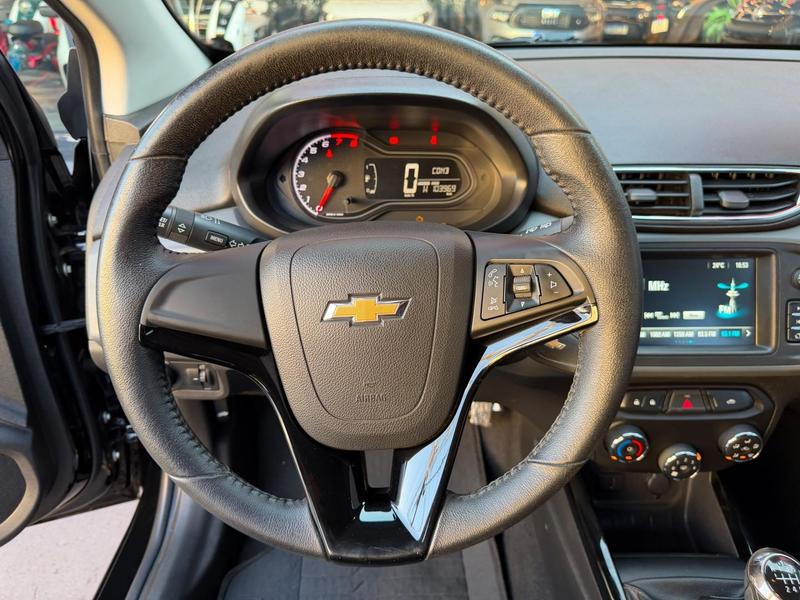 Chevrolet Onix 14mt LTZ - foto 14