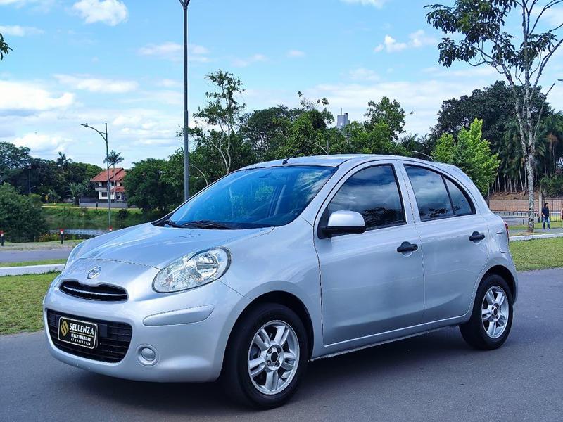 NISSAN MARCH 10S FLEX