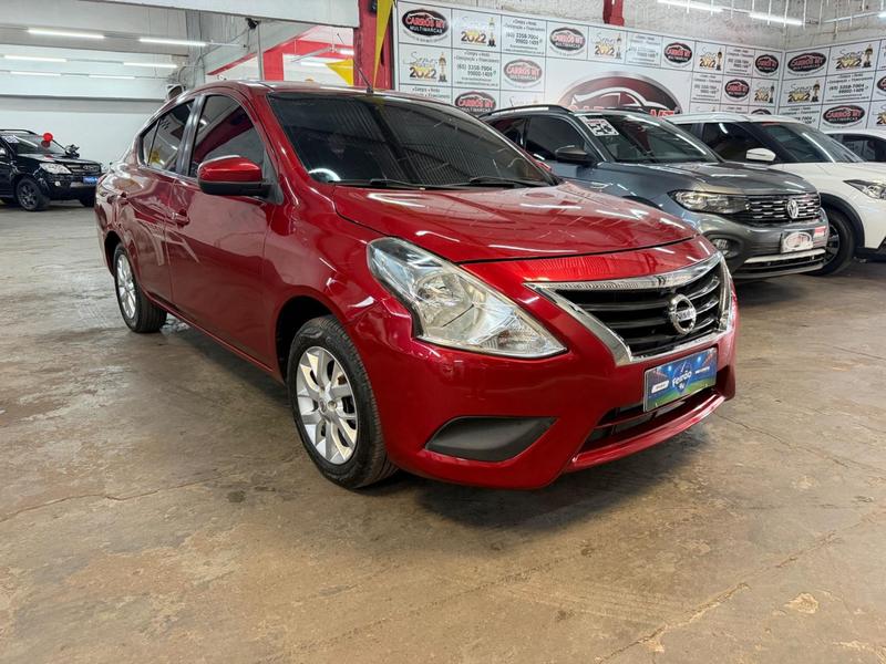 Nissan Versa 2017 à venda