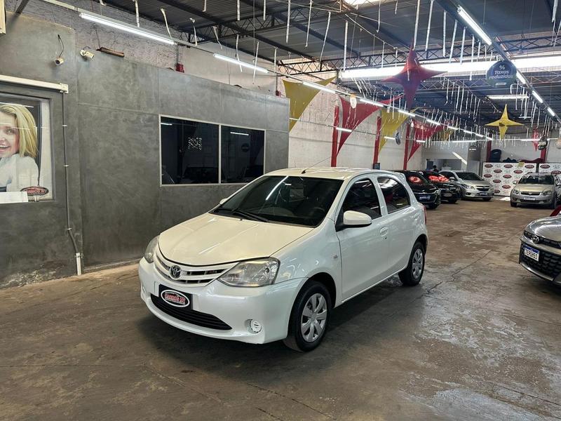 Toyota Etios 13 Flex 16V 5pmec - foto 2