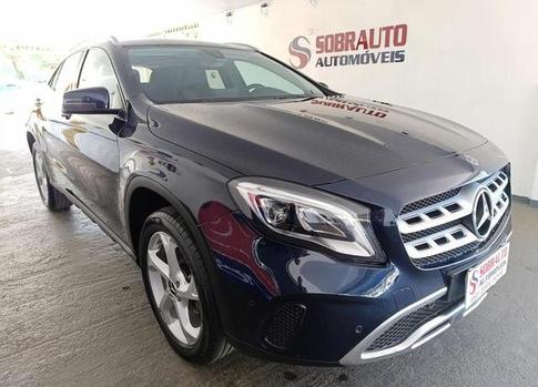 MERCEDES-BENZ GLA200FF